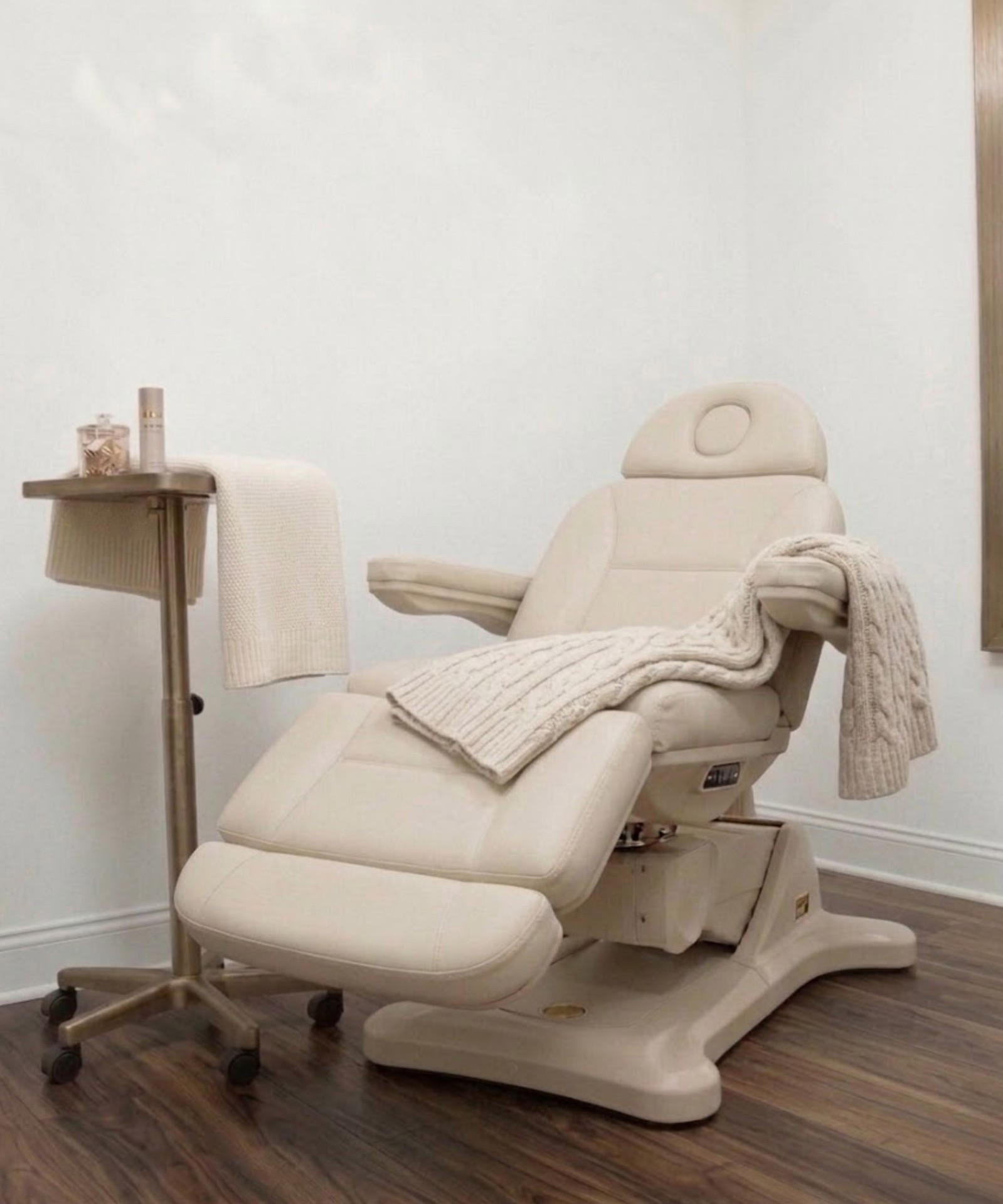 VIO Med Spa Chesterfield treatment room